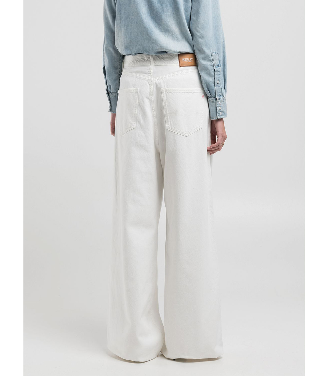 送料込★REPLAY★W8166A.000.878895 ジーンズ Jeans with rips Medium blue | Replay Jeans